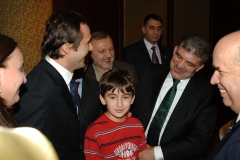 o_1akfmpl4890p87v18ob1ak5v6n32