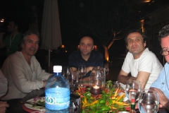 o_1akfmpl4blit2tp1kh09bs1jb64i